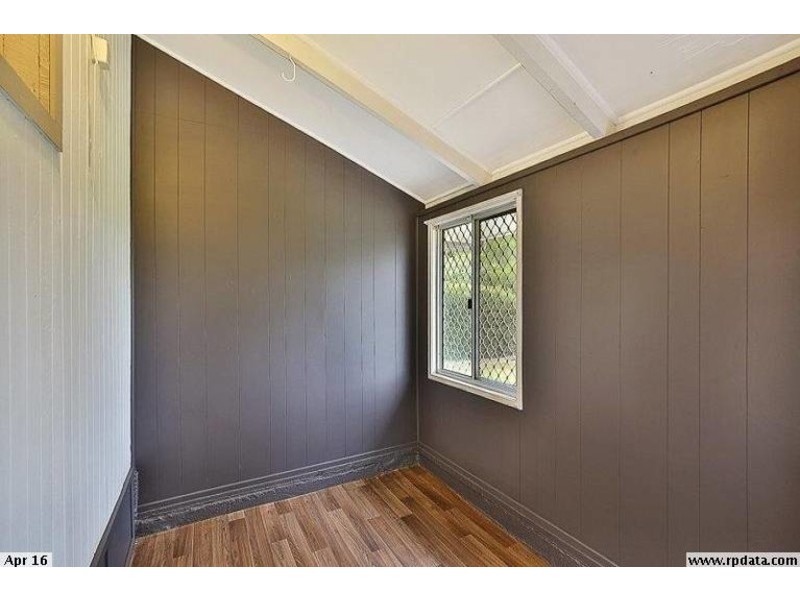 15 Weetwood Street, Newtown QLD 4350