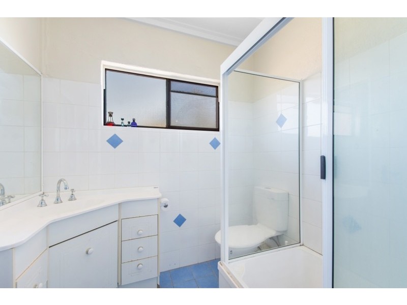 7/203 Campbell Street, Newtown QLD 4350