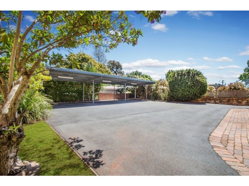 7/203 Campbell Street, Newtown QLD 4350