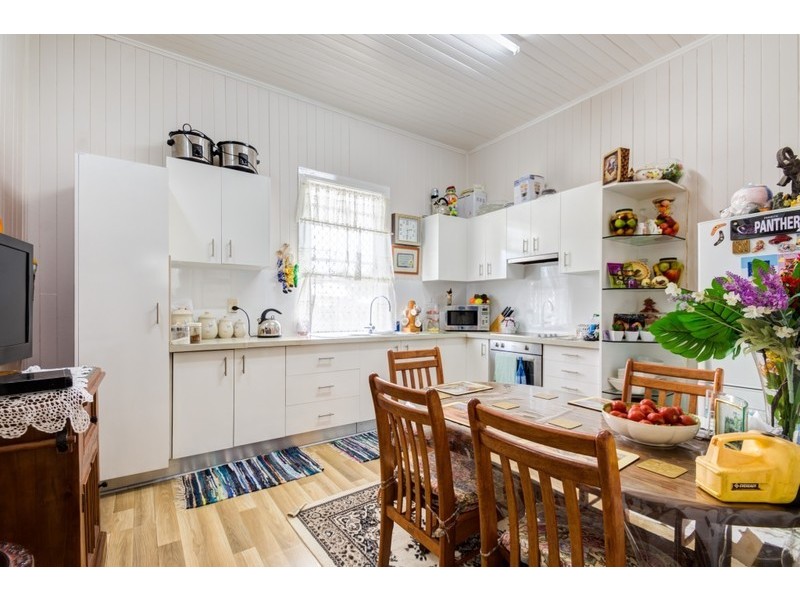 21 McDowall Street, Newtown QLD 4350