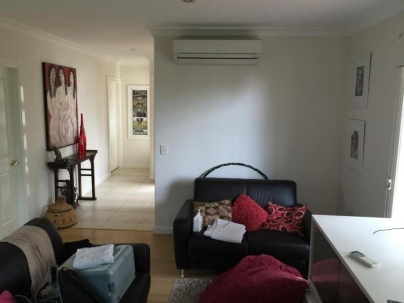 7A Oceanview Crescent, Emerald Beach NSW 2456