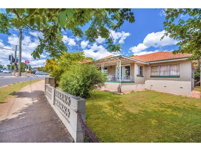 179 West Street, Newtown QLD 4350