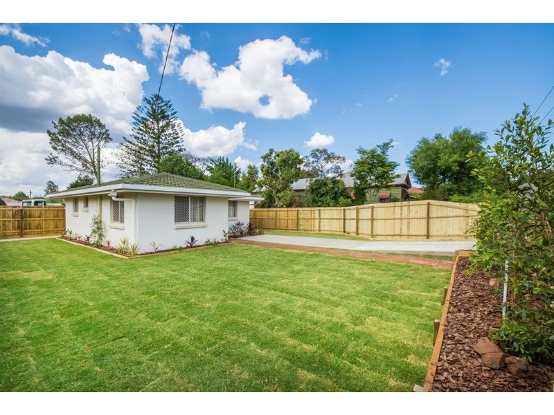 27 Wallace Street, Newtown QLD 4350