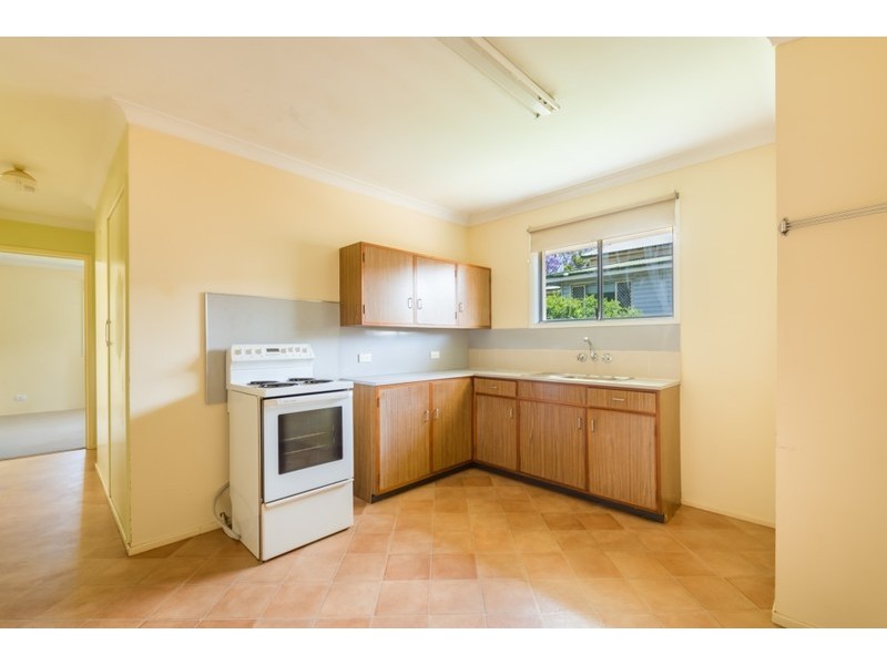 27 Wallace Street, Newtown QLD 4350