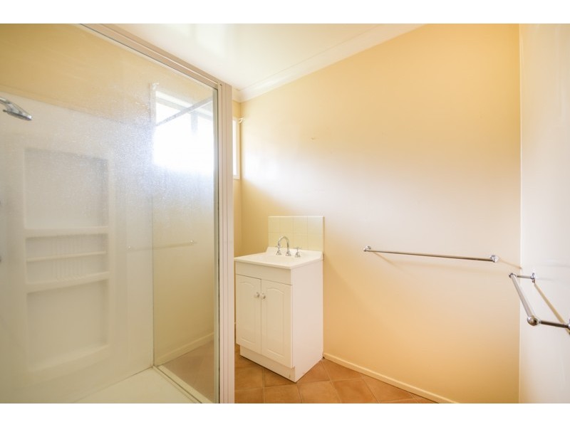 27 Wallace Street, Newtown QLD 4350