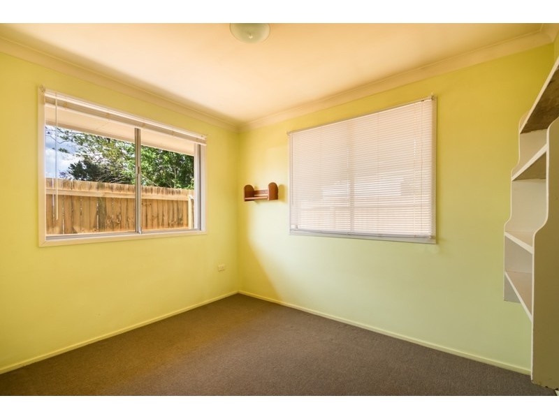 27 Wallace Street, Newtown QLD 4350