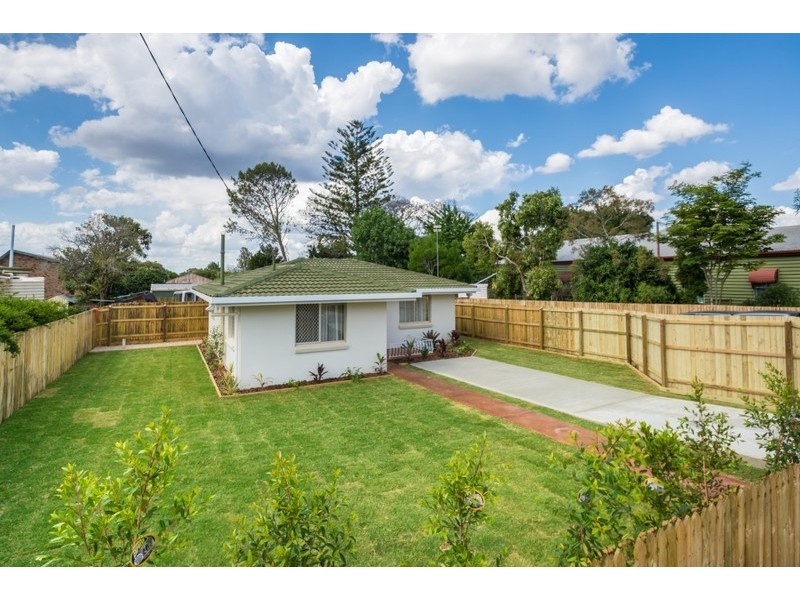 27 Wallace Street, Newtown QLD 4350