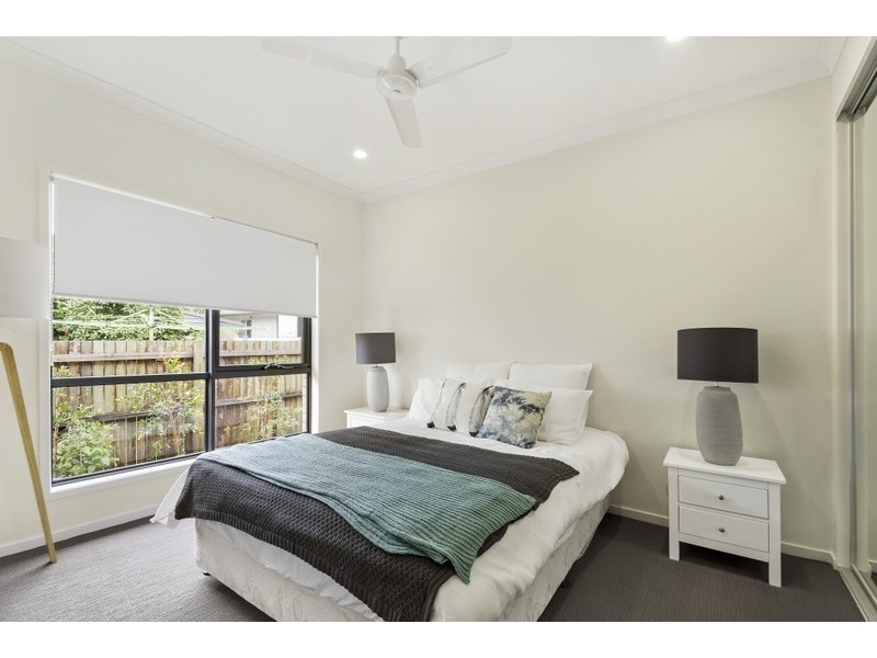 1/32A Wombyra Street, Newtown QLD 4350