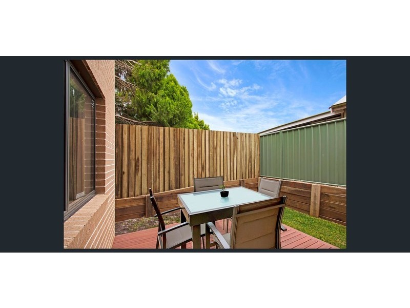 4/128A James Street, South Toowoomba QLD 4350
