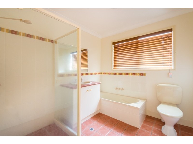 14/1 Cossart Street, Centenary Heights QLD 4350