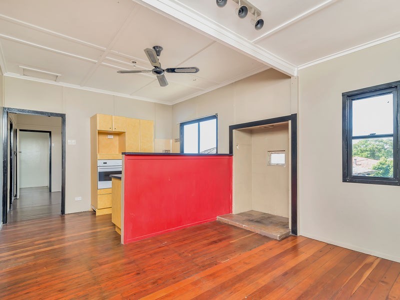 81 Vanity Street, Rockville QLD 4350