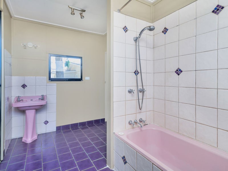 81 Vanity Street, Rockville QLD 4350