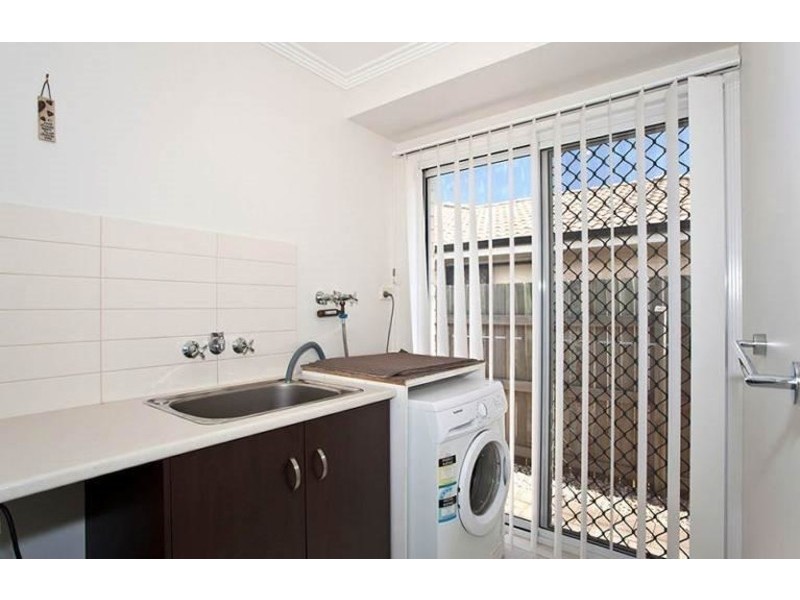 22 Mooney Street, Harlaxton QLD 4350