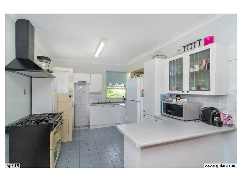 37 Tara Street, Wilsonton QLD 4350