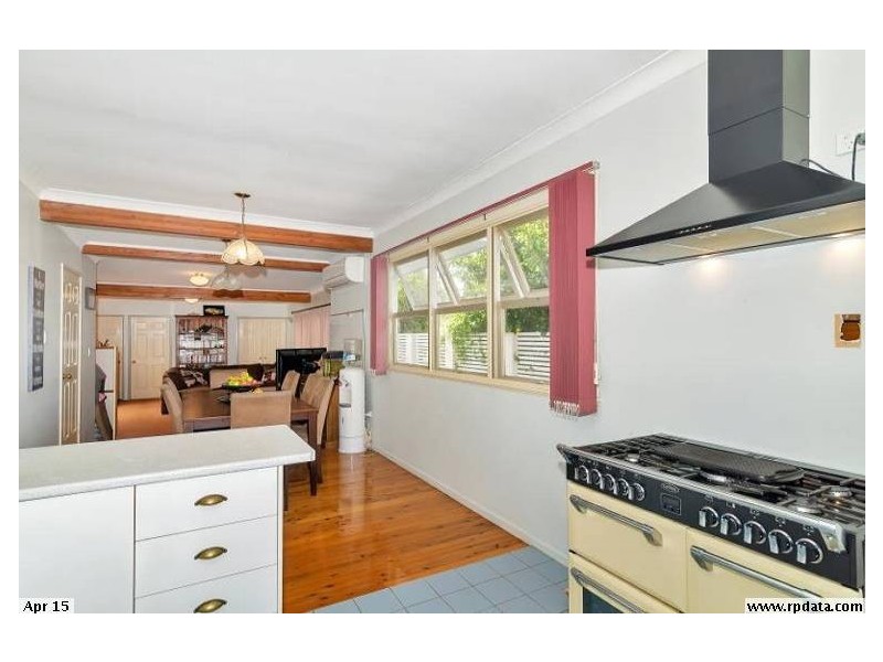 37 Tara Street, Wilsonton QLD 4350