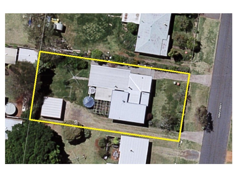 37 Tara Street, Wilsonton QLD 4350