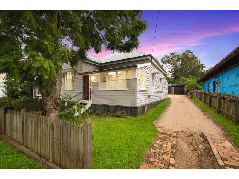 1 Moffatt Street, North Toowoomba QLD 4350