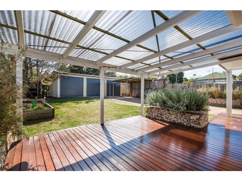 1 Moffatt Street, North Toowoomba QLD 4350