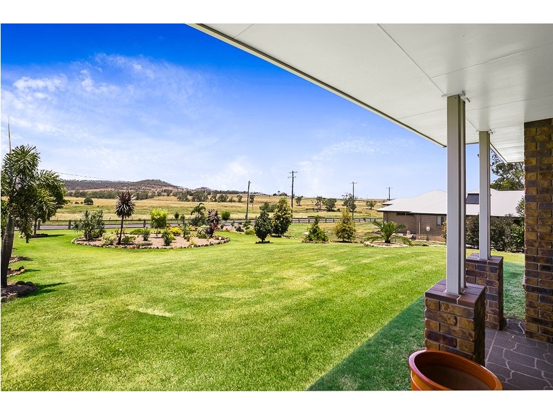 33 Wyreema Road, Drayton QLD 4350