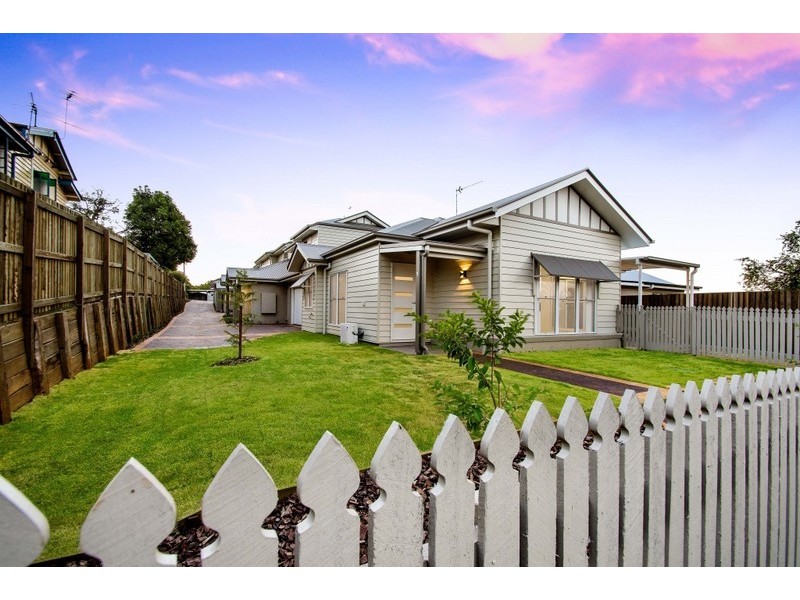5/8 Brim Street, Newtown QLD 4350