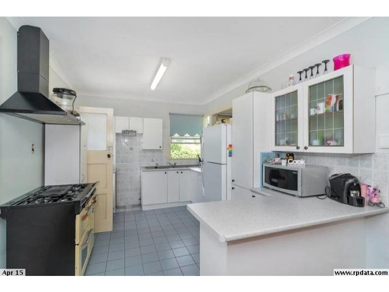37 Tara Street, Wilsonton QLD 4350