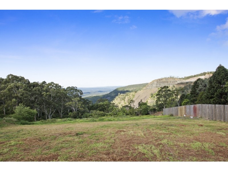 238 New England Highway, Harlaxton QLD 4350