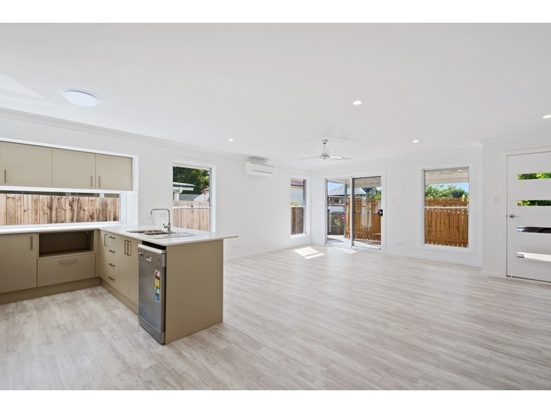 100A James Street, South Toowoomba QLD 4350