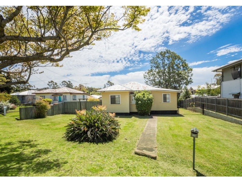 179 Jellicoe Street, Newtown QLD 4350