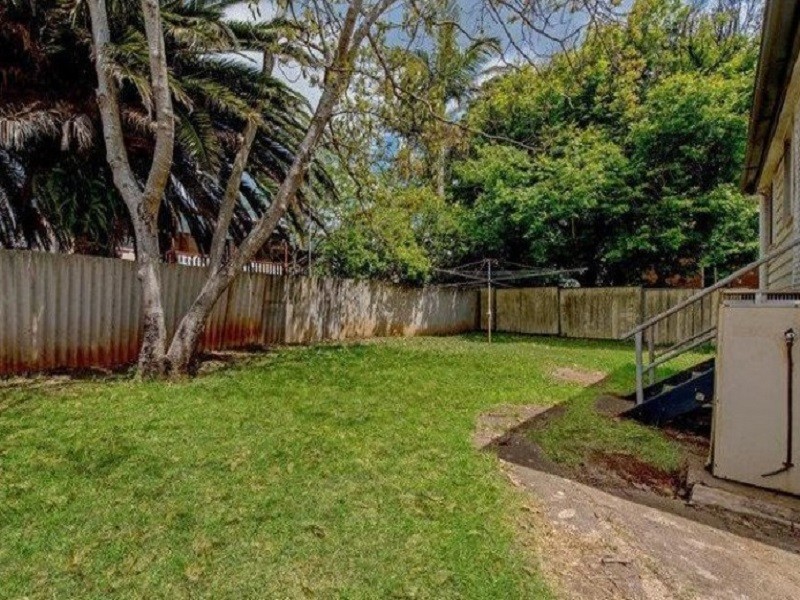 262 James Street, Harristown QLD 4350