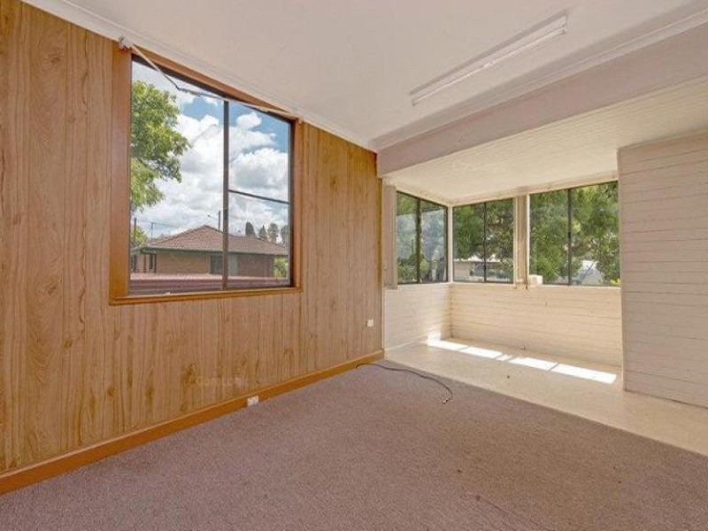 262 James Street, Harristown QLD 4350