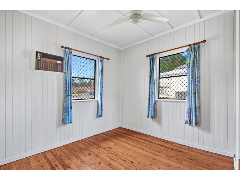 10 Lemnos Street, Harlaxton QLD 4350