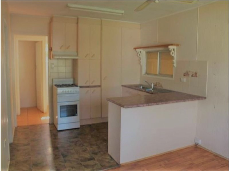 35 Tara Street, Wilsonton QLD 4350