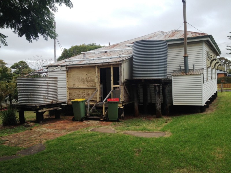 23 Bristol Street, Newtown QLD 4350