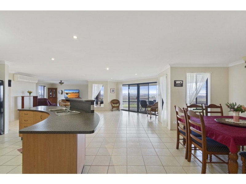 202 Mount Molar Road, Clifton QLD 4361