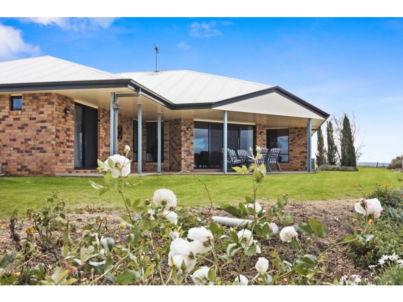 202 Mount Molar Road, Clifton QLD 4361