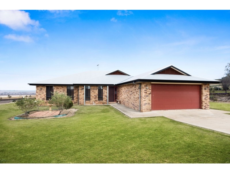 202 Mount Molar Road, Clifton QLD 4361