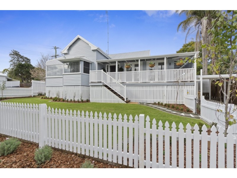 14 John Street, East Toowoomba QLD 4350