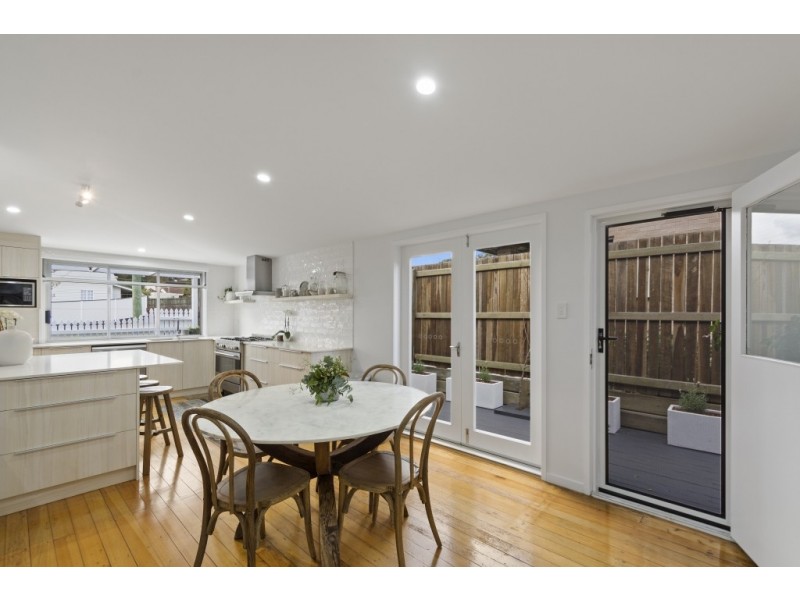 14 John Street, East Toowoomba QLD 4350