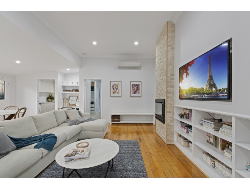 14 John Street, East Toowoomba QLD 4350