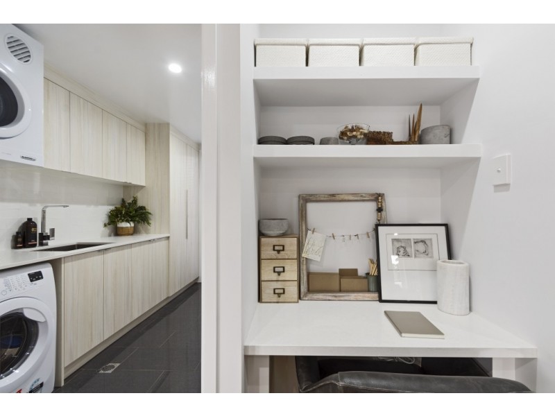 14 John Street, East Toowoomba QLD 4350