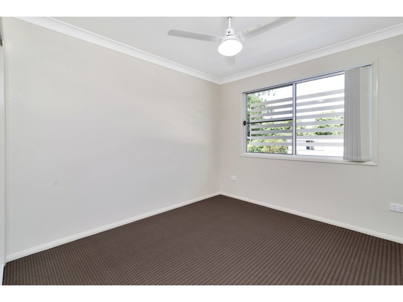 2/9 McCook Street, South Toowoomba QLD 4350