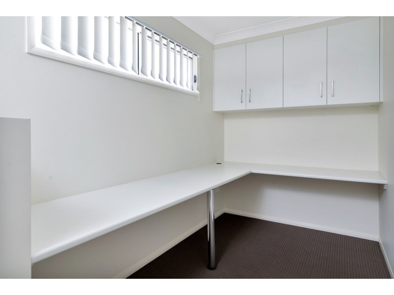 2/9 McCook Street, South Toowoomba QLD 4350