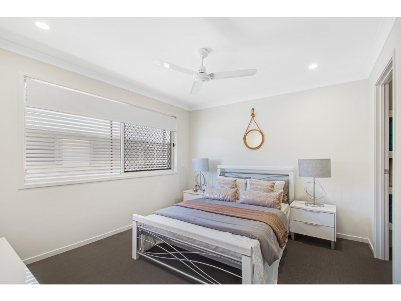 2/8 Glenvale Road, Harristown QLD 4350