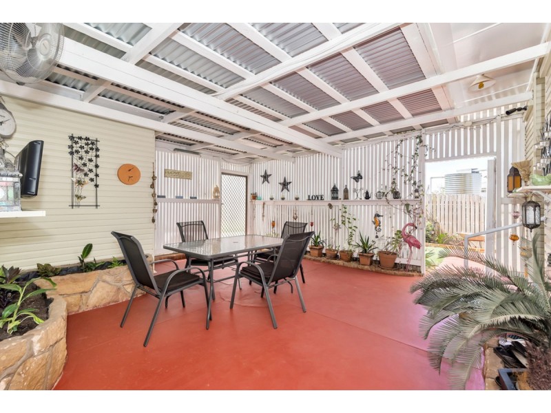 15 Rosina Street, Newtown QLD 4350