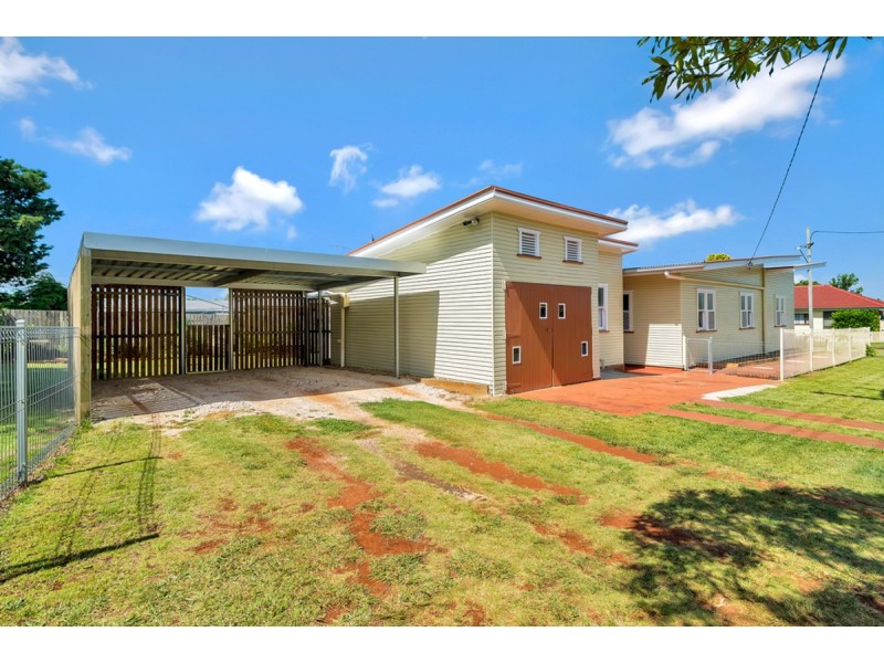 15 Rosina Street, Newtown QLD 4350