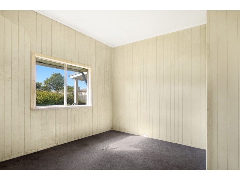 250 Bridge Street, Newtown QLD 4350