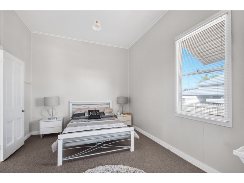 2 Grey Street, South Toowoomba QLD 4350