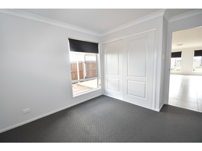 1/9 Chainey Court, Newtown QLD 4350