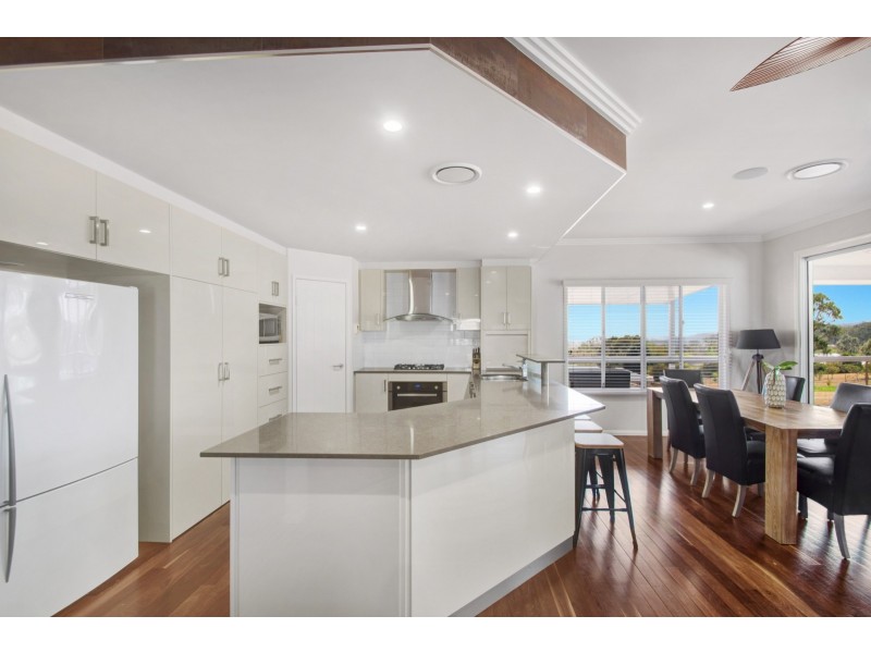 29 Hamblin Court, Mount Rascal QLD 4350