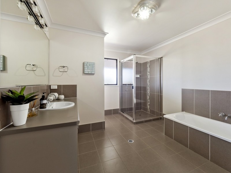 244 Beutel Road, Clifton QLD 4361